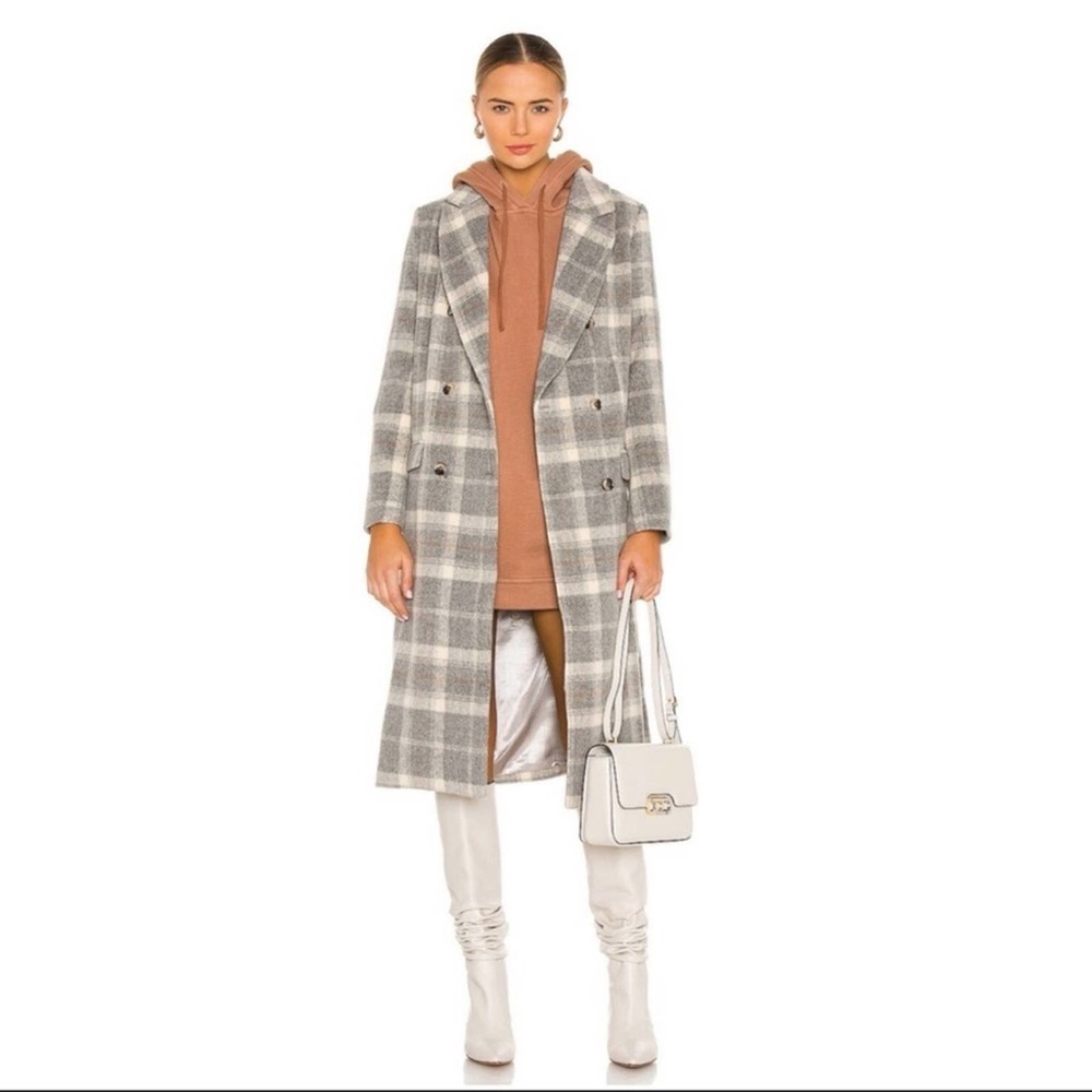 Lovers + Friends OVERSIZED HOODIE Mocha Nude - Picture 3 of 9